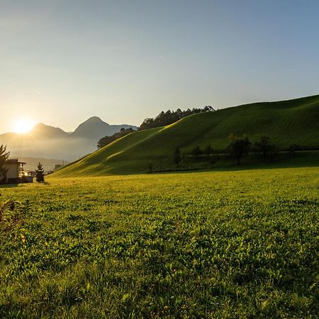 Mid Mountain Apartment Tirol 韦兴 外观 照片